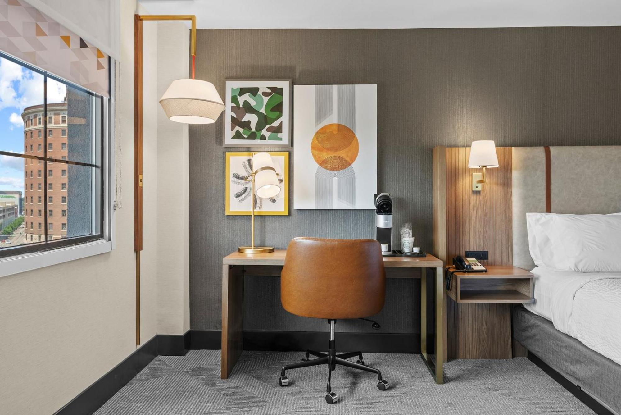 State Park Entry By Ihg Hotel